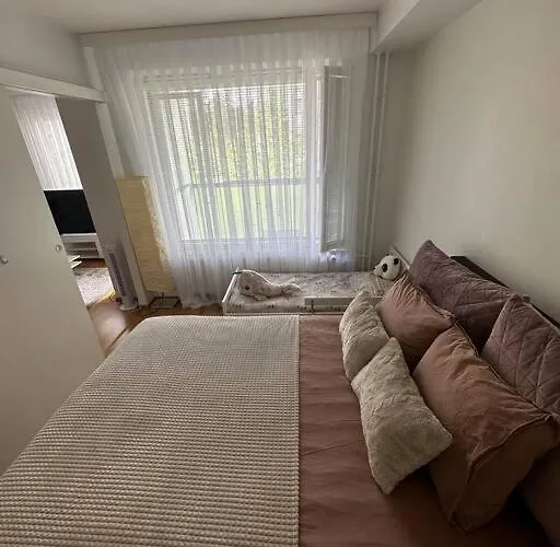 Lovely Near The Beach דירה