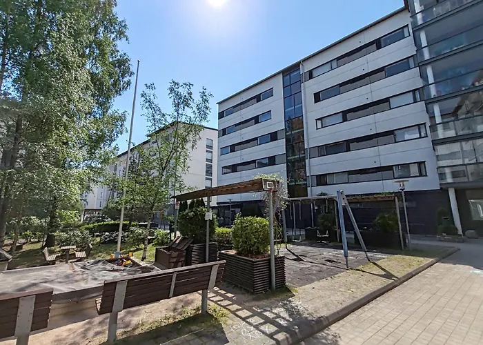 דירה Lovely Near The Beach *